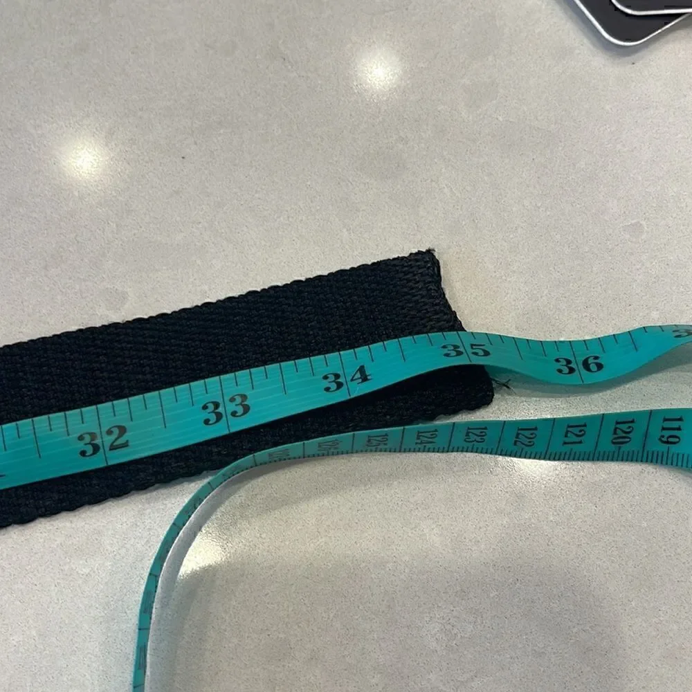 Puma belt great shape, black silver.